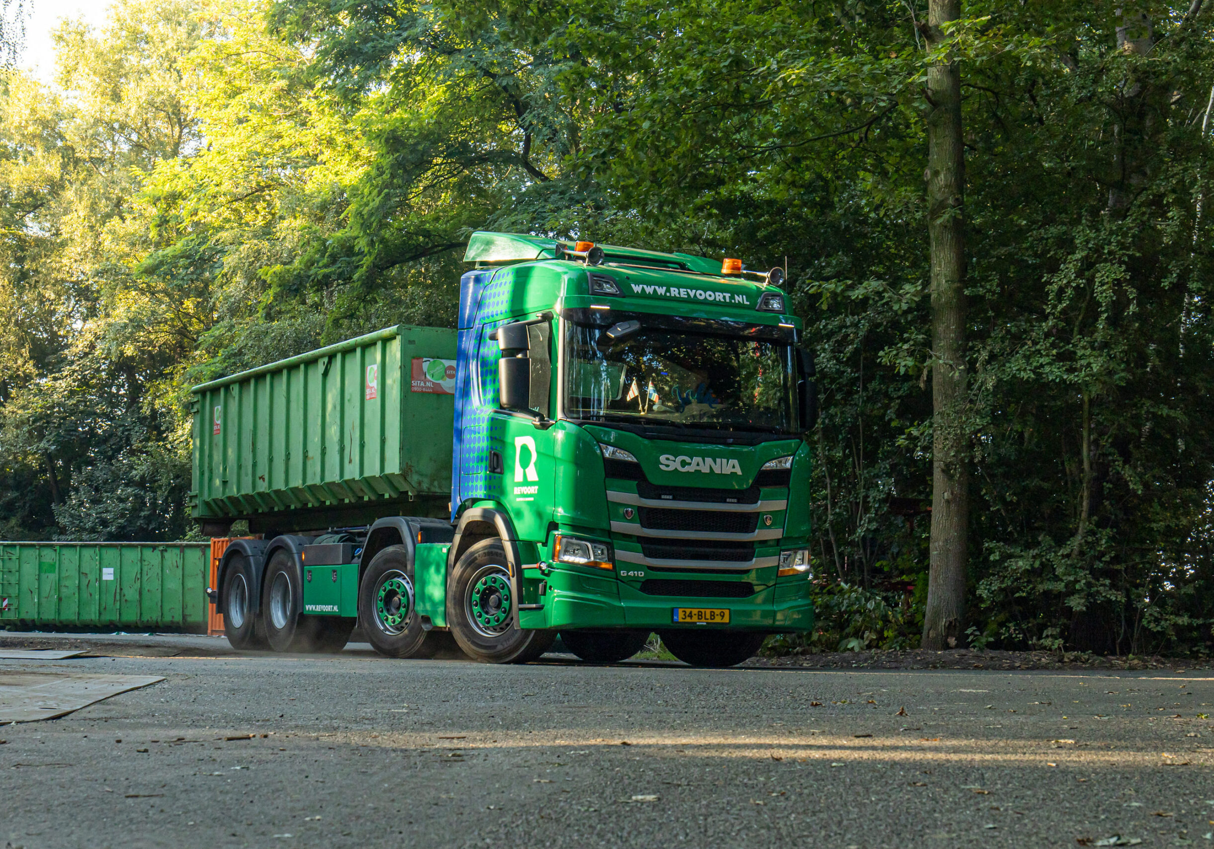 Vrachtwagen_Containerbak_001_Revoort_Transport_Recycling